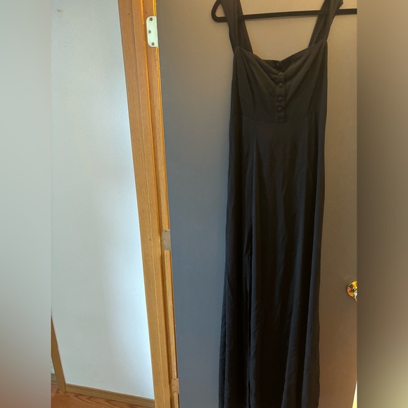 Flynn Skye black, long, button down front, Large, dress, ruffle strap - Picture 3 of 6